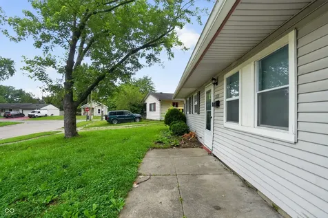 9808 Conway Drive Indianapolis IN 46235