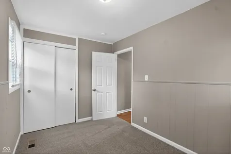 9808 Conway Drive Indianapolis IN 46235