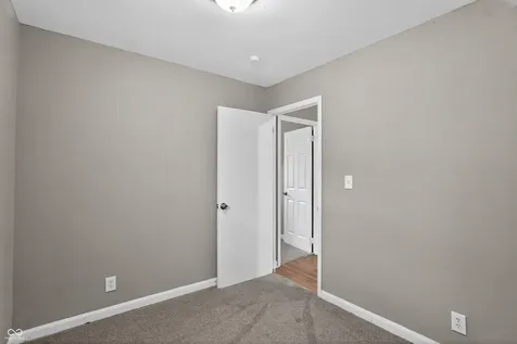 9808 Conway Drive Indianapolis IN 46235