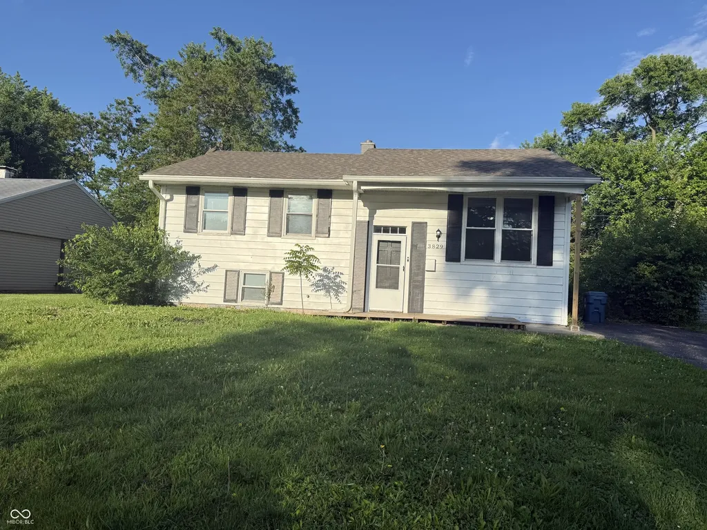 3829 Alsace Place Indianapolis IN 46226