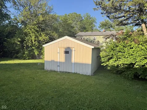3829 Alsace Place Indianapolis IN 46226