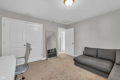 31 E Parkview Avenue Indianapolis IN 46201