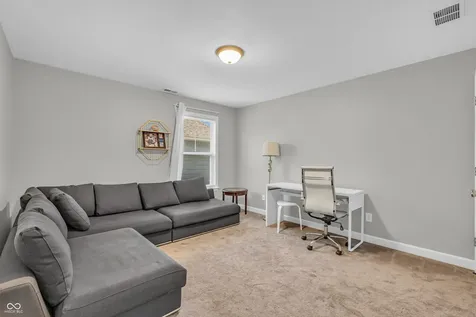 31 E Parkview Avenue Indianapolis IN 46201