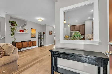 31 E Parkview Avenue Indianapolis IN 46201