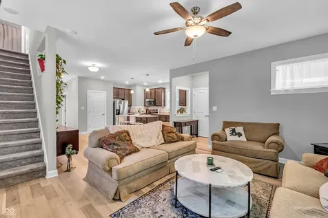31 E Parkview Avenue Indianapolis IN 46201