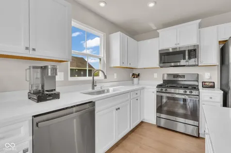 13865 N Avery Lane Camby IN 46113