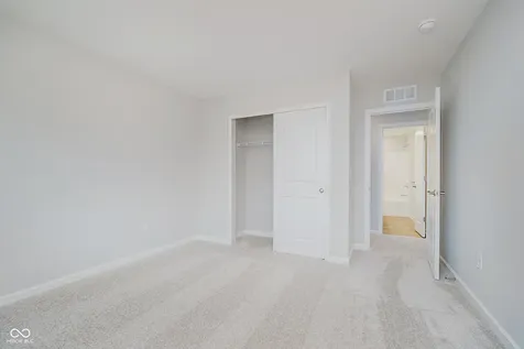 7865 Newbury Road Avon IN 46123