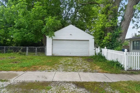 8305 E Michigan Street Indianapolis IN 46219