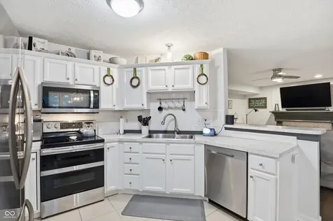 230 Wyndotte Drive Carmel IN 46032