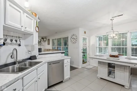230 Wyndotte Drive Carmel IN 46032