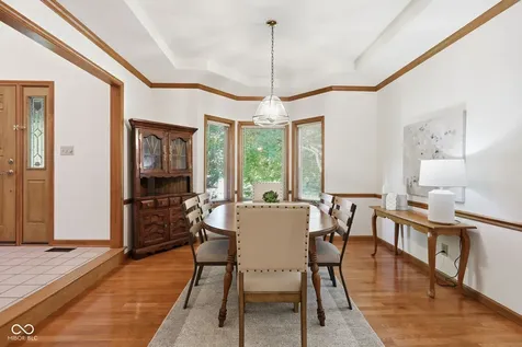 9221 Behner Circle Indianapolis IN 46250