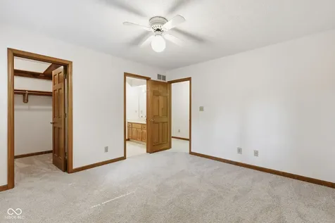 9221 Behner Circle Indianapolis IN 46250