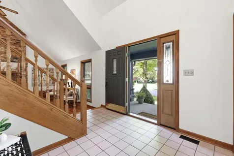 9221 Behner Circle Indianapolis IN 46250
