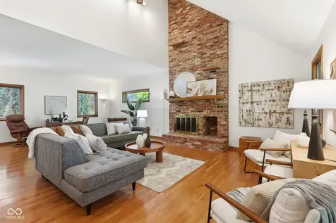9221 Behner Circle Indianapolis IN 46250