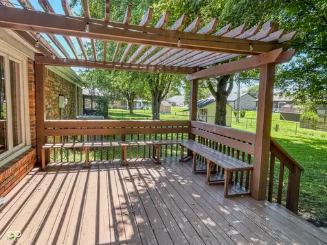 262 Raintree Drive Danville IN 46122