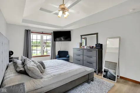 8232 Meadow Bend Drive Indianapolis IN 46259