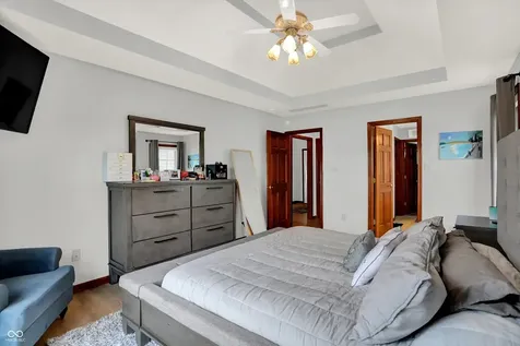 8232 Meadow Bend Drive Indianapolis IN 46259