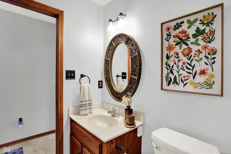 8232 Meadow Bend Drive Indianapolis IN 46259