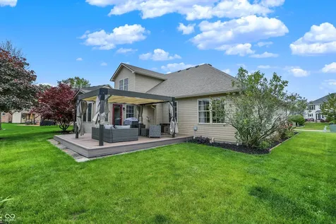 8232 Meadow Bend Drive Indianapolis IN 46259