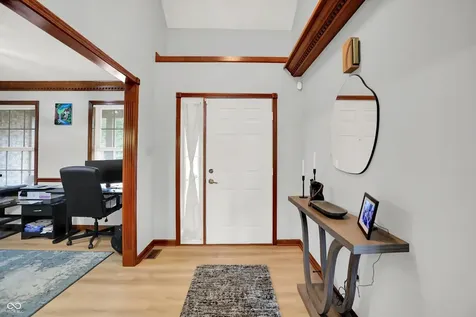 8232 Meadow Bend Drive Indianapolis IN 46259