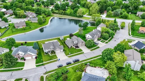 8232 Meadow Bend Drive Indianapolis IN 46259