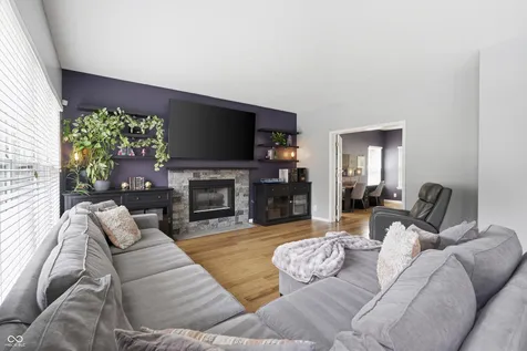 12433 Springbrooke Run Carmel IN 46033