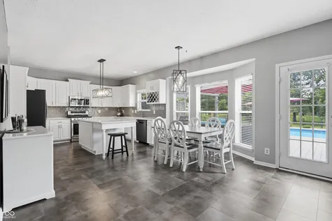 12433 Springbrooke Run Carmel IN 46033