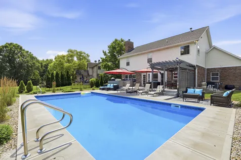 12433 Springbrooke Run Carmel IN 46033