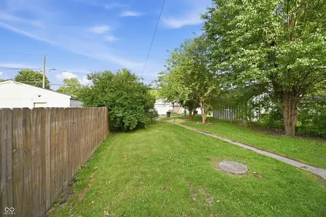 745-747 Wallace Avenue Indianapolis IN 46201