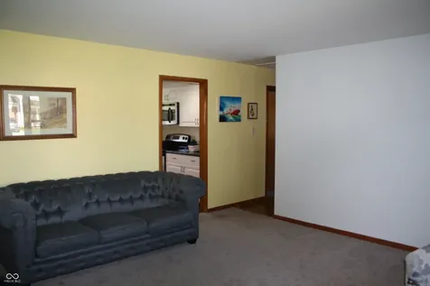 8221 S Delaware Street Indianapolis IN 46227