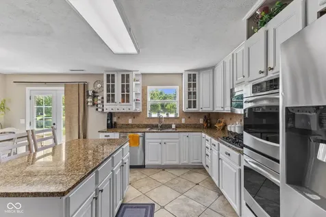 6525 Fiesta Street Indianapolis IN 46237