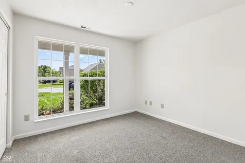 2045 Sotheby Lane Indianapolis IN 46239