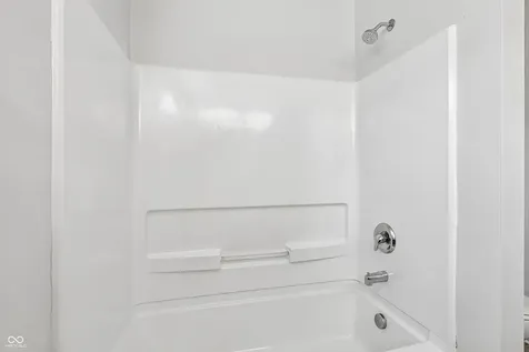 2045 Sotheby Lane Indianapolis IN 46239