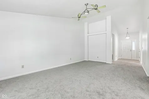 2045 Sotheby Lane Indianapolis IN 46239