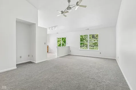 2045 Sotheby Lane Indianapolis IN 46239