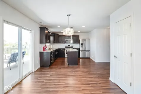 992 Cherry Tree Lane Greenwood IN 46143