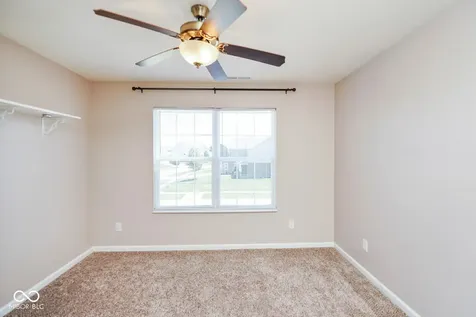 992 Cherry Tree Lane Greenwood IN 46143