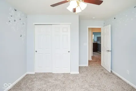 992 Cherry Tree Lane Greenwood IN 46143