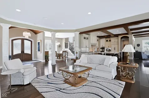 4025 Lochview Court Bargersville IN 46106