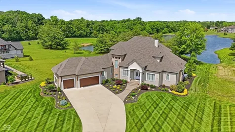 4025 Lochview Court Bargersville IN 46106