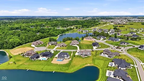 4025 Lochview Court Bargersville IN 46106
