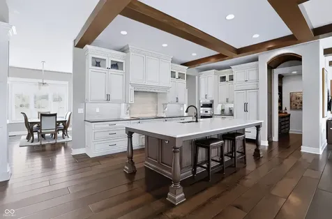 4025 Lochview Court Bargersville IN 46106