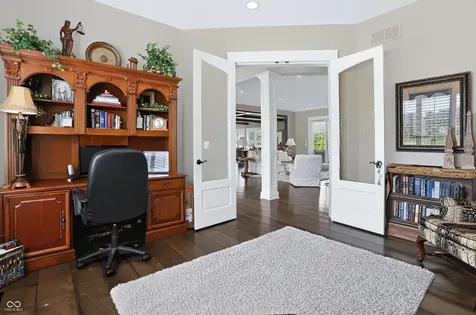 4025 Lochview Court Bargersville IN 46106