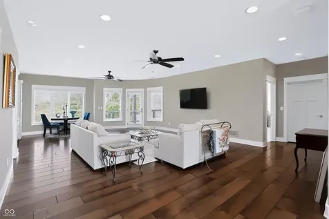 4025 Lochview Court Bargersville IN 46106