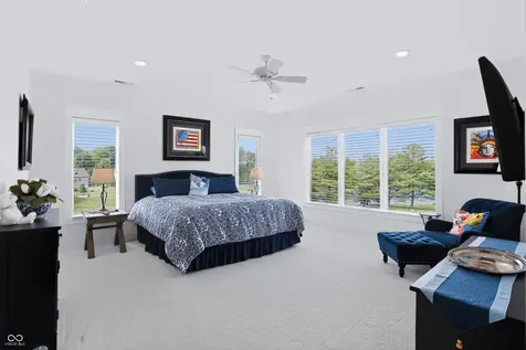 4025 Lochview Court Bargersville IN 46106