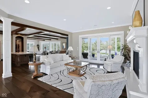 4025 Lochview Court Bargersville IN 46106