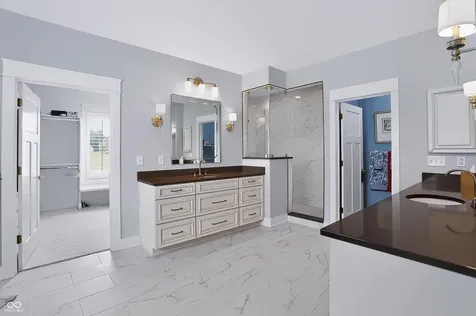 4025 Lochview Court Bargersville IN 46106