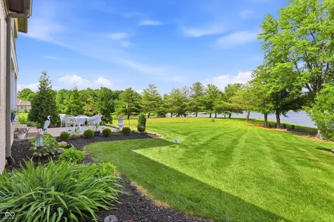 4025 Lochview Court Bargersville IN 46106