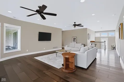 4025 Lochview Court Bargersville IN 46106