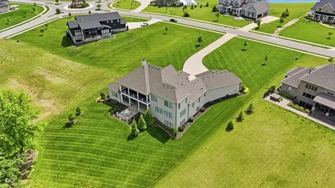 4025 Lochview Court Bargersville IN 46106